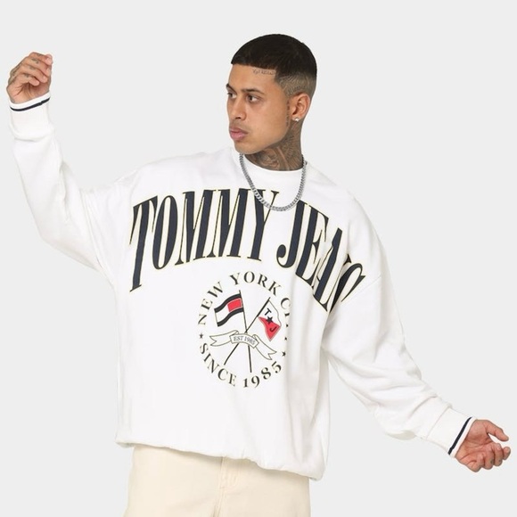 Tommy Jeans Skater Prep Logo Crew Neck Sweatshirt in White Men’s Medium - Picture 1 of 7